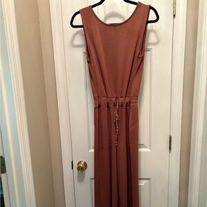 Elegant Sleeveless Brown jumper by Pretty Garden